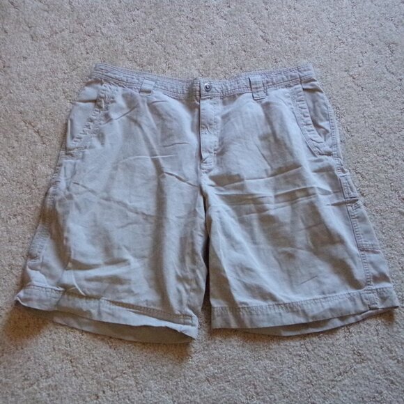 Columbia Tan Shorts 11" Inseam - Picture 1 of 3